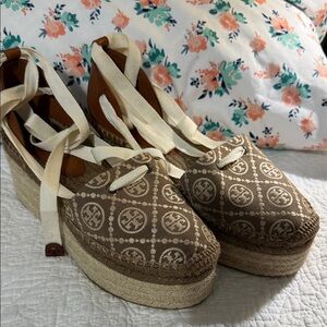 Tory Burch Cream and Brown Espadrille Platforms
